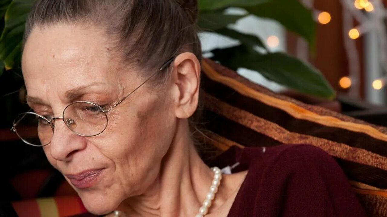 Жена арлазорова ела санько. Актриса ёла санько в молодости. Жена арлазорова санько. Ёла санько в молодости. Санько актриса.