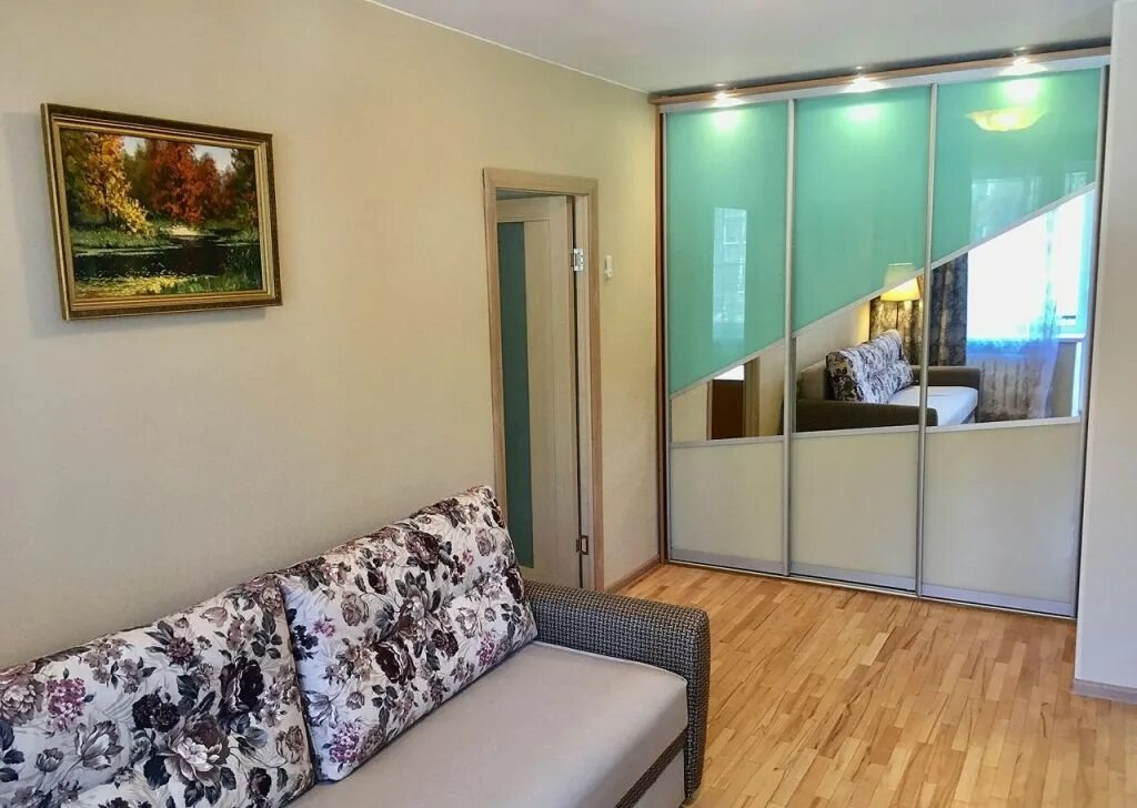 Озерная 27 кв 7. Кирова 157 тула фото. Снять комнату озерная москва. Озерная 27 кв 7. Гостиница рязанский проспект.