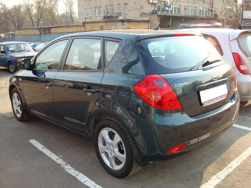 Кия сид 2008 купить. Kia Ceed 2008 хэтчбек. Kia Ceed 2008 зеленый. Кия СИД хэтчбек 2008. Kia Ceed ed 2008.