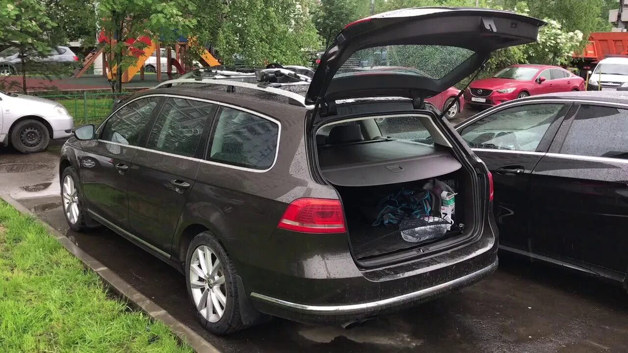 Багажник пассат б7. Багажник фольксваген пассат б7 универсал. passat b7 универсал багажник. электропривод багажника пассат б6 универсал. passat b6 variant доводчик багажника.