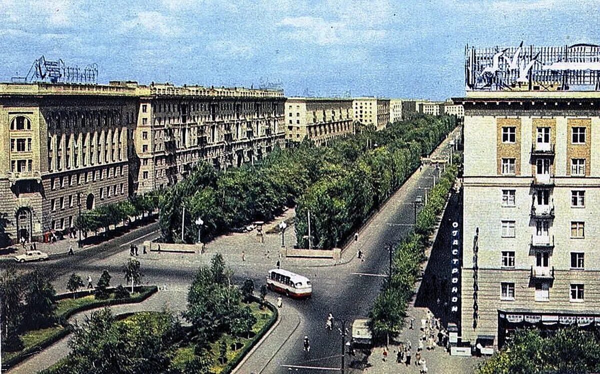 Пр волгоградский волгоград. Проспект Ленина Волгоград. Проспект Ленина 60 Волгоград. Волгоград 60-е годы. Сталинград проспект Металлургов 60 годы.