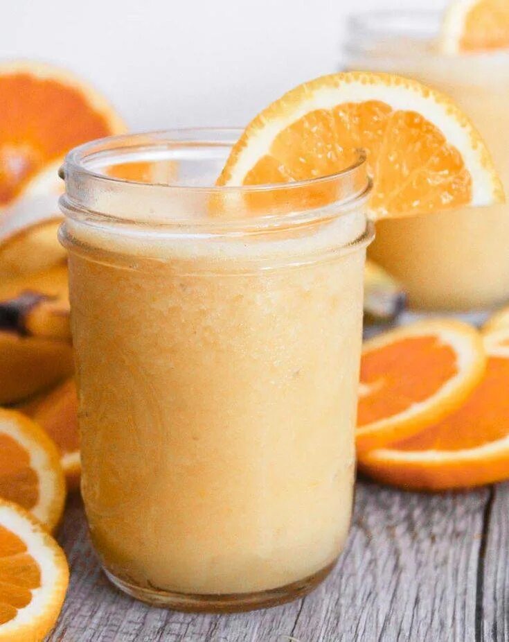 Смузи с апельсином рецепты. Смузи мультифрукт. Смузи с цитрусами. Милк Шейк. Молочный коктейль с апельсином.