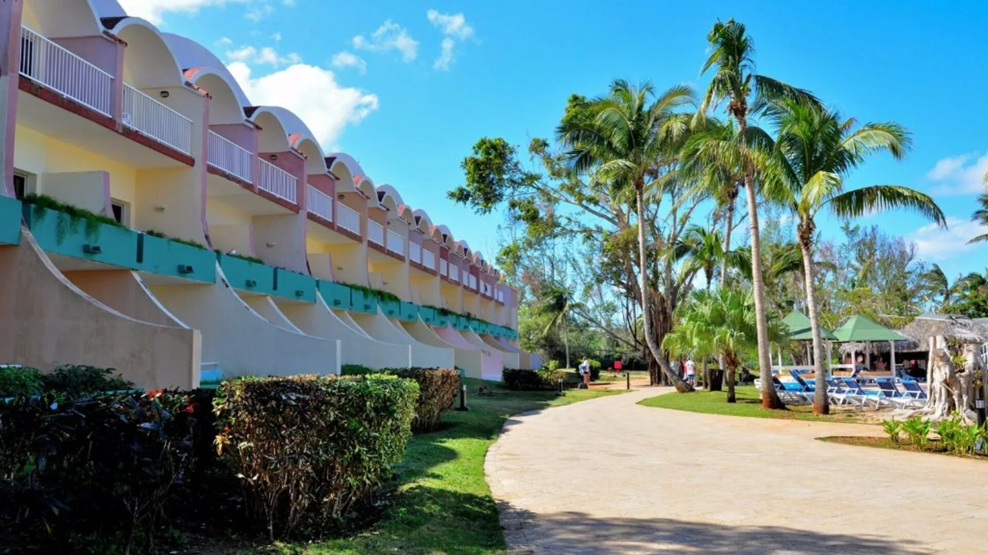 Бризас варадеро. Brisas del caribe варадеро. куба варадеро отель бризас дель карибе. brisas del caribe 4 куба. кубанакан варадеро.