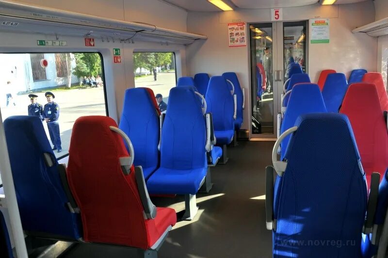 Сапсан поезд. Ласточка петрозаводск великий новгород. Санкт петербург нижний новгород ласточка. Сапсан нижний новгород санкт-петербург. Ласточка электропоезд москва нижний новгород.