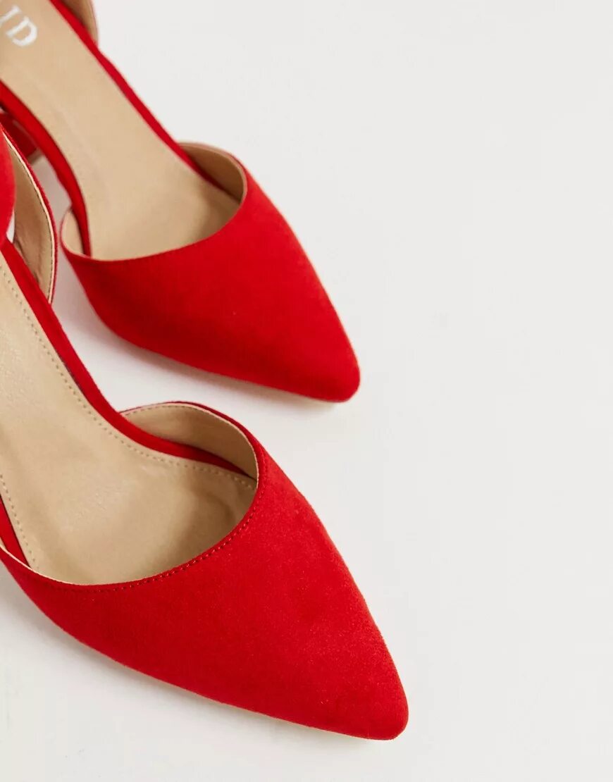Красные туфли. Туфли женские красные. Красные туфли на каблуке. Красные туфли на шпильке.