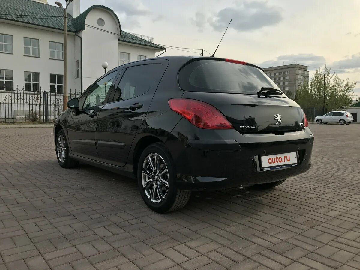 Пежо 308 хэтчбек черный. Пежо 308 2008 черный. Пежо 308 черный. Peugeot 308 i рестайлинг. Пежо 308 чёрное цвета.