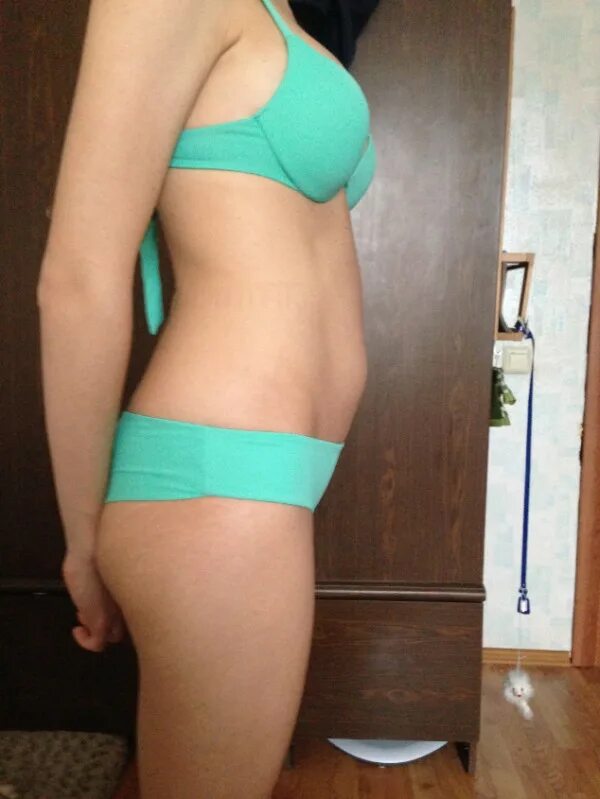 Живот на 12-13 неделе беременности. Живот на 13 неделе беременности фото. 13 недель беременности ж. Маленький живот. Пузики беременных на 13 неделе.