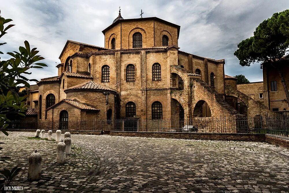 базилика сан-витале, равенна, италия. базилик равенны. церковь сан витале в равенне. церковь святого виталия в равенне. церковь сан витале в равенне.