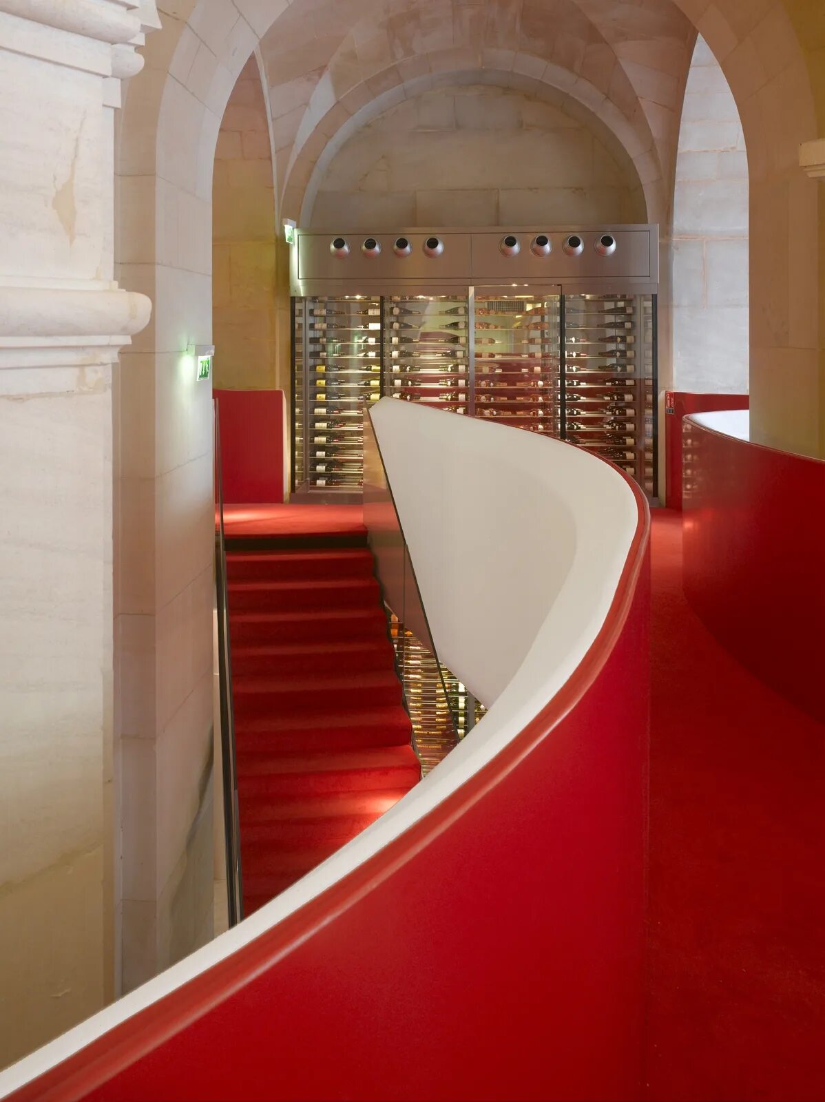 Чикаго ресторан в москве. Ресторан у фантома. Ресторан phantom в «гранд-опера» одиль дек. Ресторан фантом опера гарнье. Ресторан фантом в москве.