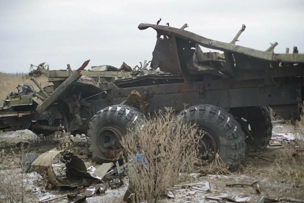 Подбитая российская техника видео. Подбитая российская техника видео. Уничтоженная российская техника. Подбитая российская техника видео. Подбитая российская техника в буче.