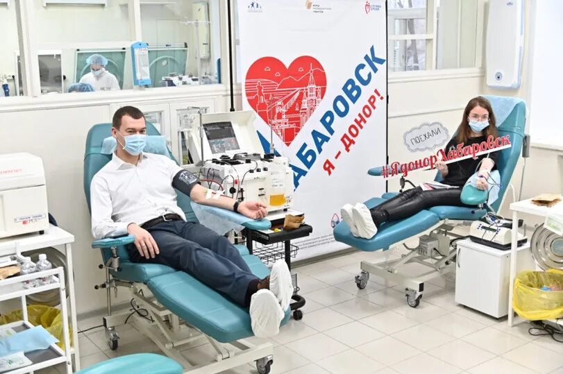 Донорский марафон. Губернатор Дегтярев донор крови. Космос и донорство крови.
