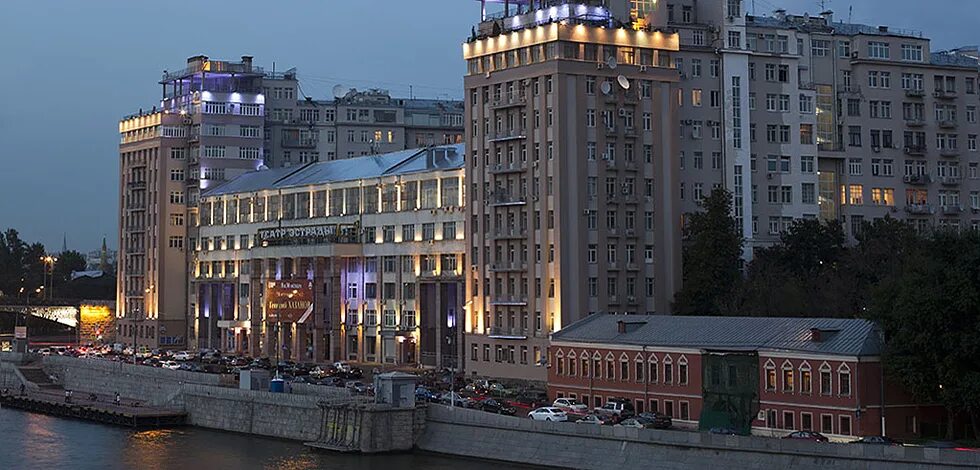 московского театра эстрады (1954). театр эстрады москва зал. театр эстрады москва фото. берсеневская набережная театр эстрады архитектор. гранд отель театр эстрады.