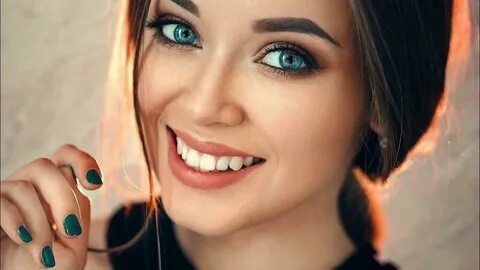 Очень красивые глаза у девушек