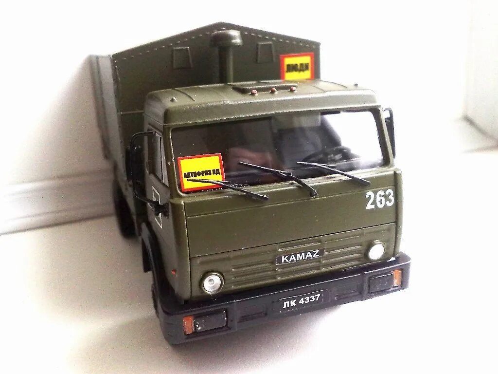 Камаз 1 43. КАМАЗ 43505. КАМАЗ-43505 военный. КАМАЗ снегоуборочный 1:43.