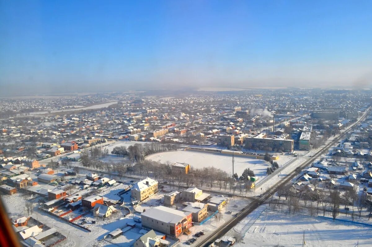 Погода г кореновск. Кореновск Краснодарский край. Краснодарский край Кореновск станица. Кореновск Краснодарский край населенностью. Численность города Кореновска Краснодарский край.