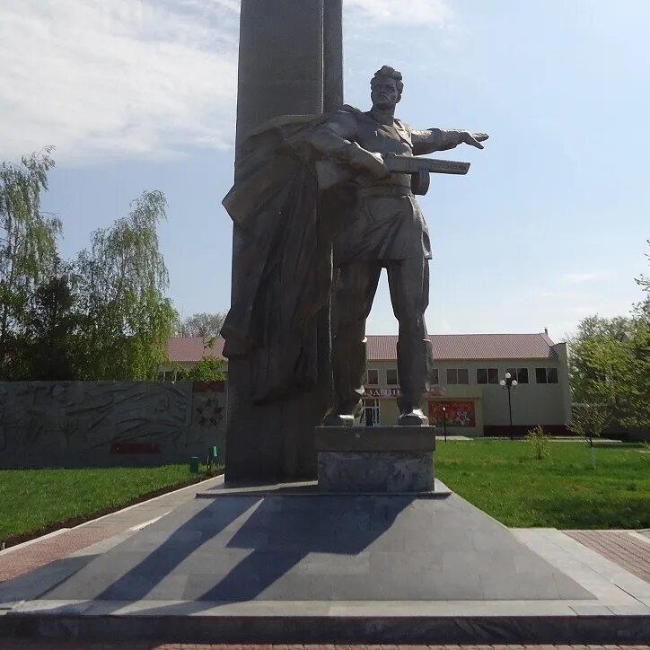 Р п татищево. Поселок татищево саратовская область. Жд вокзал татищево саратовская область. Р п татищево. Татищево площадь.