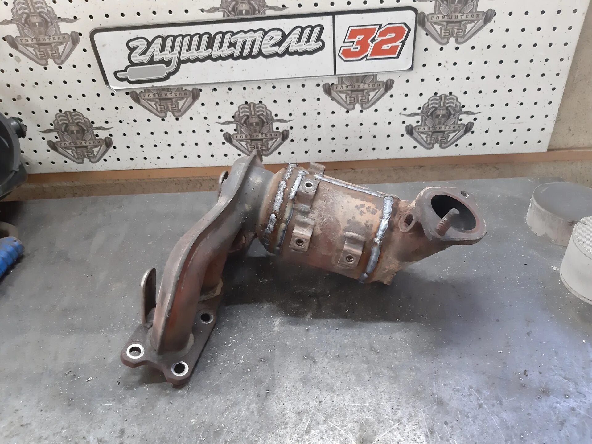 289802f330. 4 катализатор. Катализатор соренто 4. Sorento 2. Катализатор соренто 4.
