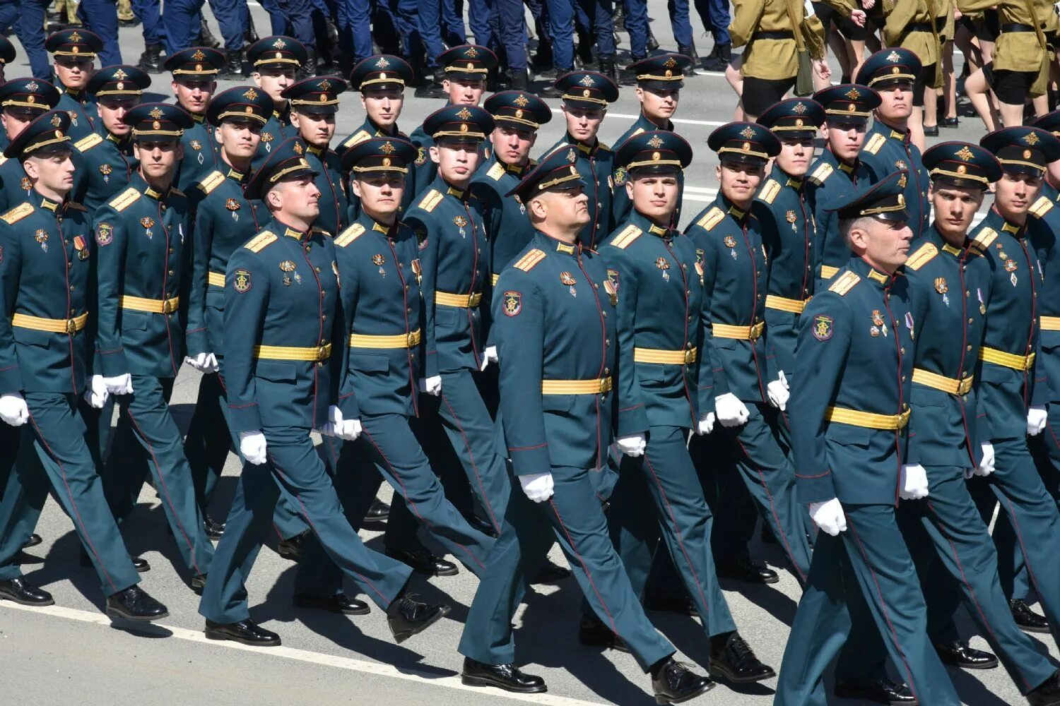 Парад в йошкар оле 9 мая 2024. Парад победы йошкар ола. парад победы 2022 йошкар-ола. йошкар ола парад тренировка 2022. парад 9 мая йошкар ола.
