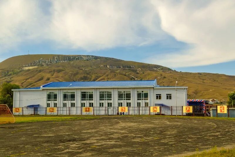 Село Учкекен Малокарачаевский район. Карачаево Черкесия Учкекен. Карачаево-Черкесская Республика Малокарачаевский район. Учкекен, Карачаево-Черкессия. Черкесск учкекен