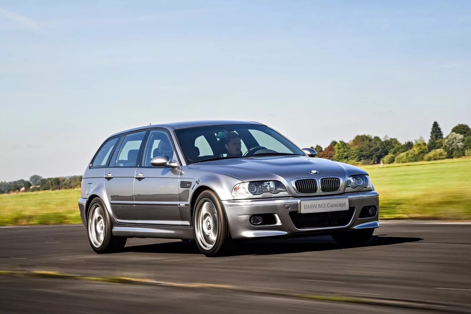 Кузов е46. BMW e46 2000. BMW m3 2000. BMW e46 Touring. BMW e46 универсал.