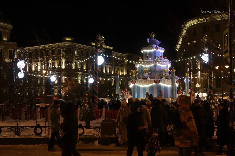 Новогодняя ярмарка в спб манежная площадь 2023. Манежная площадь санкт-петербург 2022. Манежная площадь спб 2023. Ярмарка на манежной площади 2022 в санкт-петербурге. Манежная площадь спб 2023.