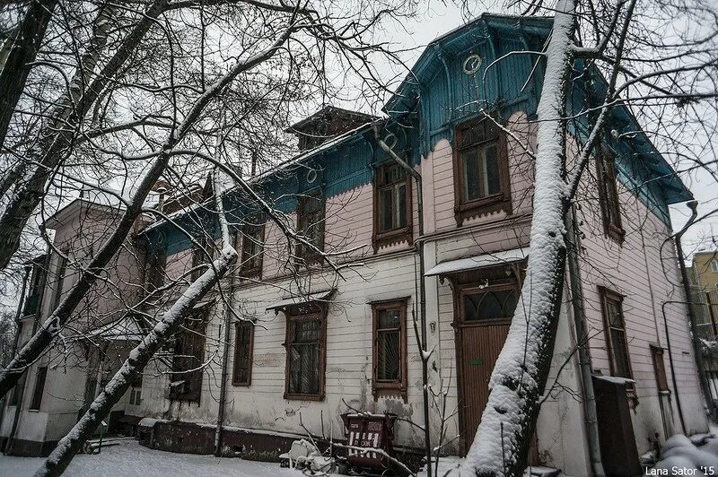 Заброшенный туберкулезный диспансер Москва. Противотуберкулезный диспансер Москва. Московский туберкулезный диспансер. Туберкулезный диспансер Иваново Крутицкая. Тубдиспансер гончарова