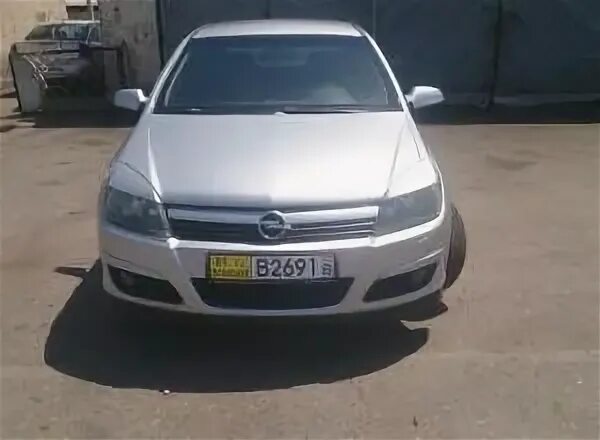 Куплю опель таджикистане. Opel Astra в Душанбе. Opel Astra j 2003 in Tajikistan.