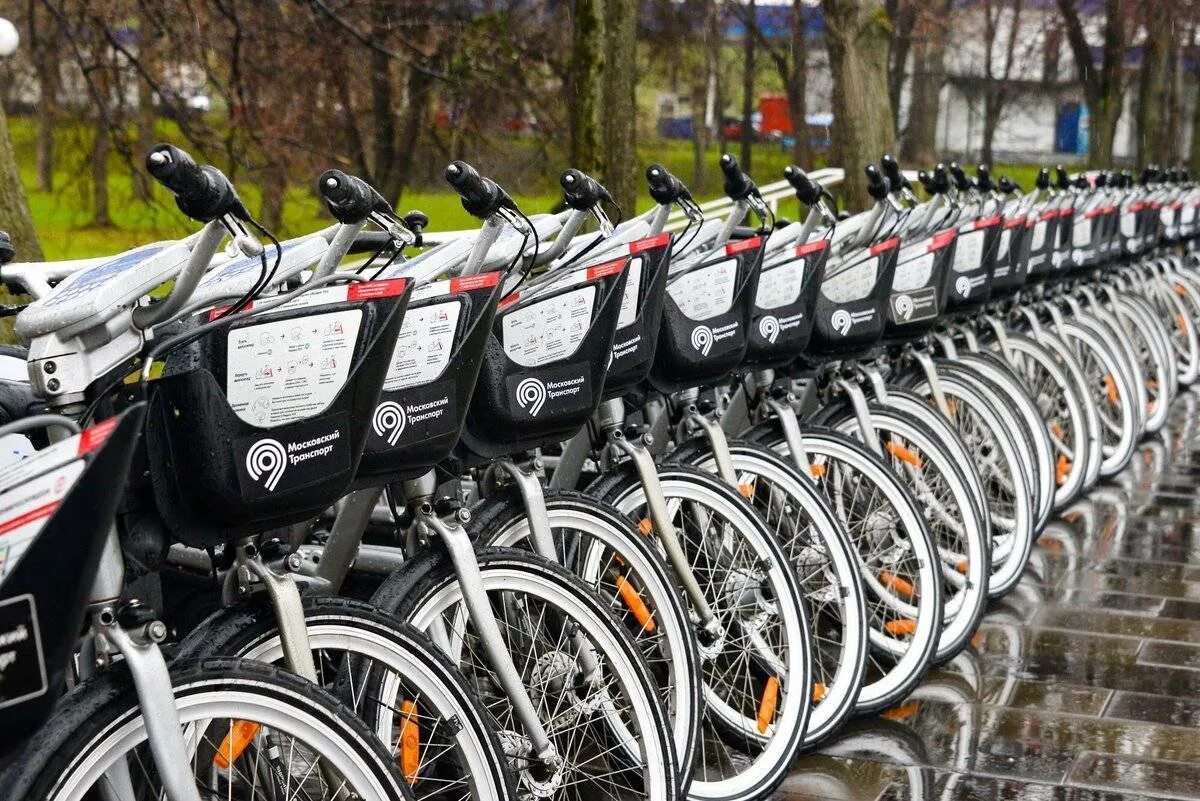 Bike москва. Московский велопрокат ВЕЛОБАЙК. Велошеринг ВЕЛОБАЙК. Велопрокат Рыльск. Станция велопроката Москва.