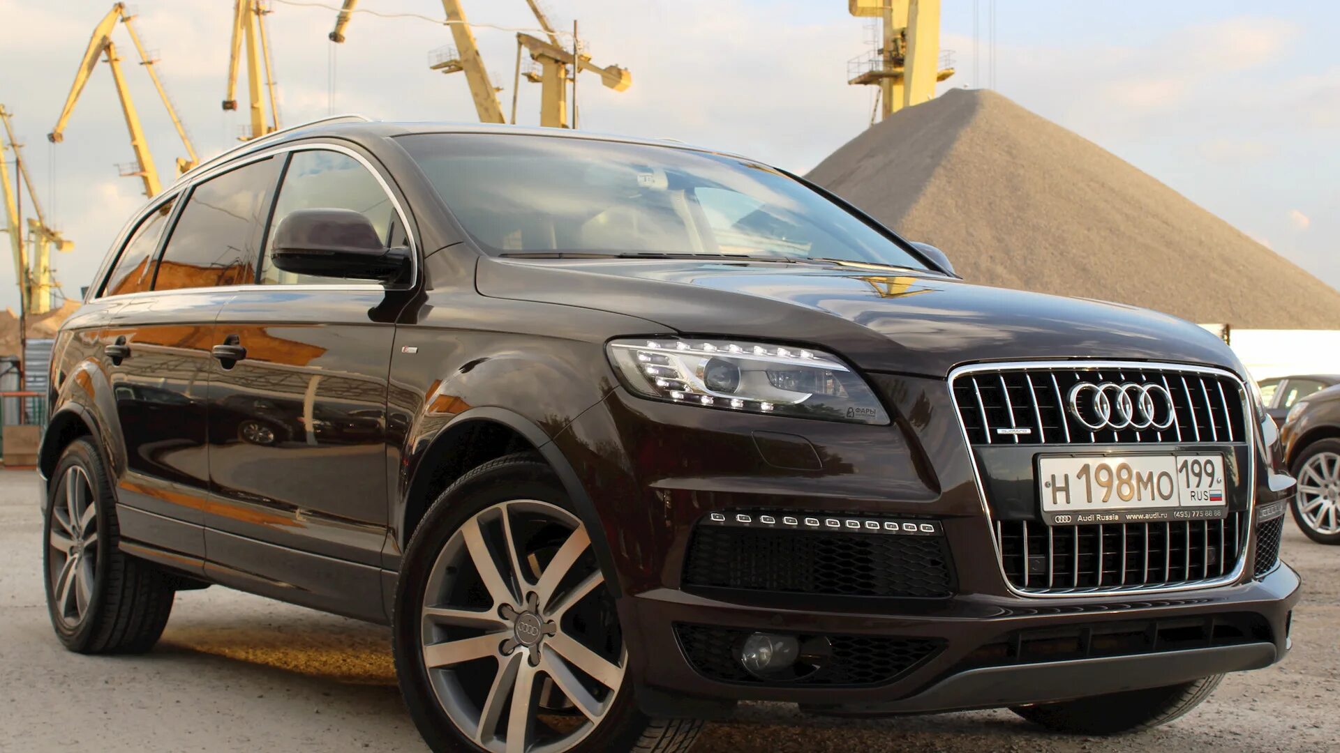 Ауди ку7 дизель 3. Audi q7 2011. Ауди ку 7 2011 года. "Audi" "q7" "2011" s. Ауди q7 s-line 2011.