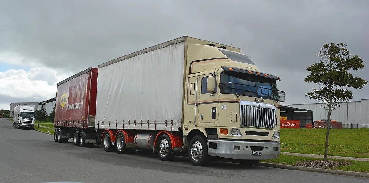 Интернационал 9800i. International Truck 9800. International 9000 (Coe). Интернационал Навистар 9800.