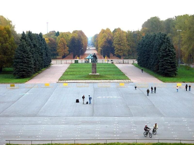 Парк победы на московском проспекте в санкт-петербурге. Московский парк победы санкт-петербург. Парк победы на московском проспекте в санкт-петербурге. Московский парк победы санкт-петербург. Парк в питере с парк победы.