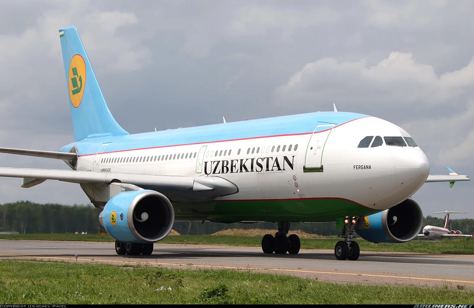 A310 Uzbekistan Airways. Uzbekistan Airways Airbus a310. Airbus a310 Uzbekistan. Ту 154 Uzbekistan Airways. Фергана авиарейс