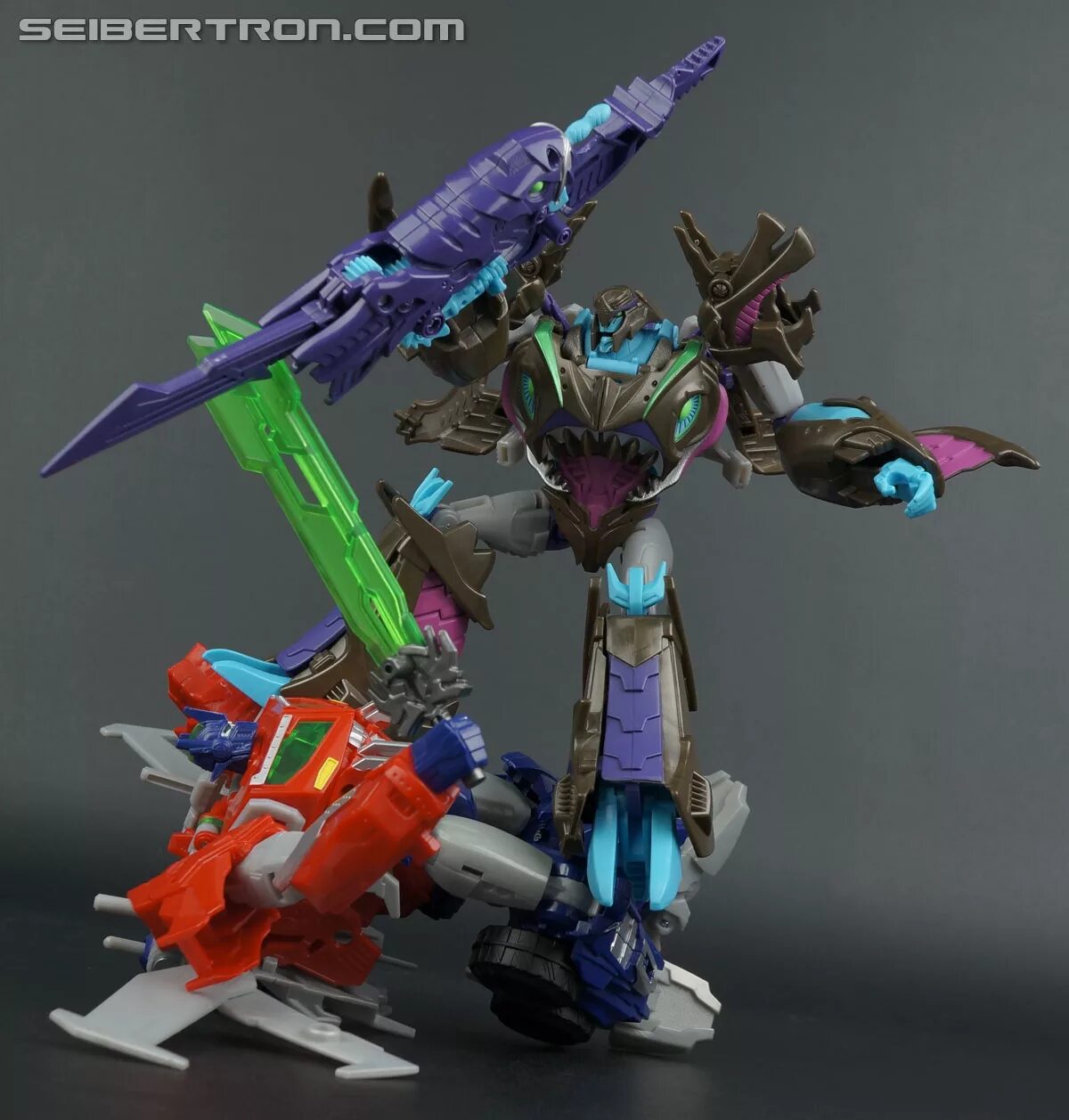 Transformers prime beast. Трансформеры Прайм Мегатрон шарктикон. Transformers Prime Beast Hunters. Бист Прайм трансформер. Трансформеры Прайм Мегатрон Бист Хантерс.