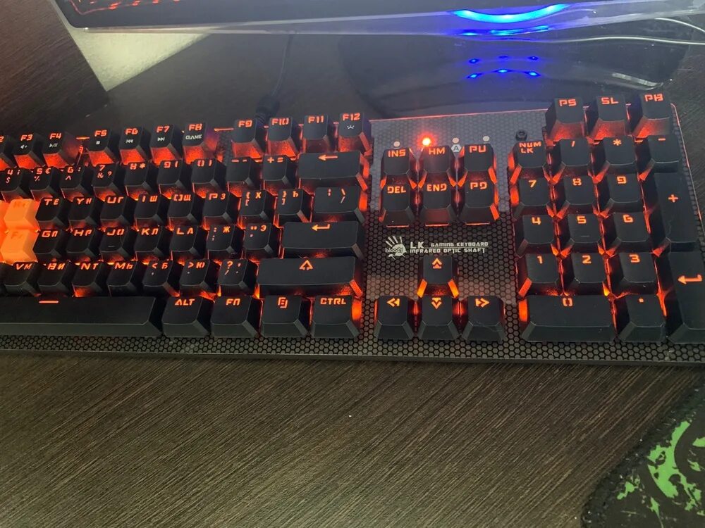 Клавиатура a4tech bloody b800. A4tech bloody b760. Bloody b800. Клавиатура bloody b800. A4tech bloody b760.