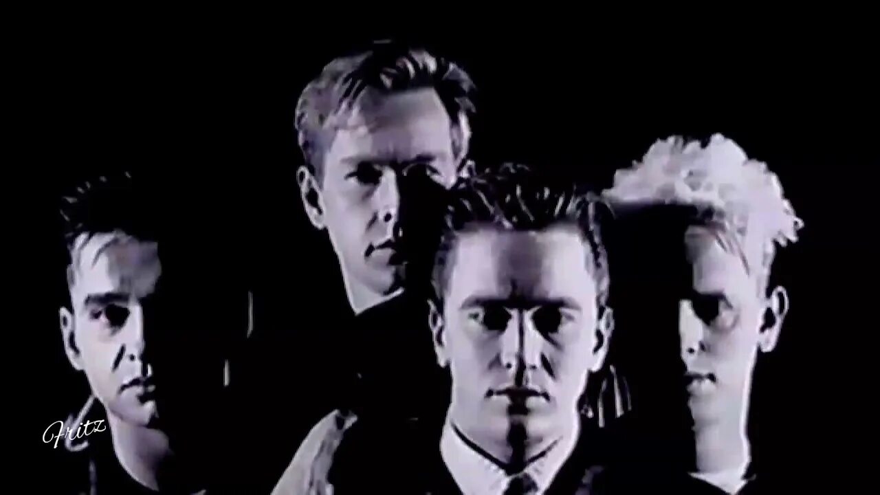 Depeche mode 1996. Вузусру ьщву утощн еру ышдутсу. Depeche mode 2004. Depeche mode silence слушать. Dave gahan enjoy the silence.