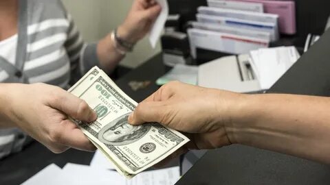 Сколько можно взять денег в банке