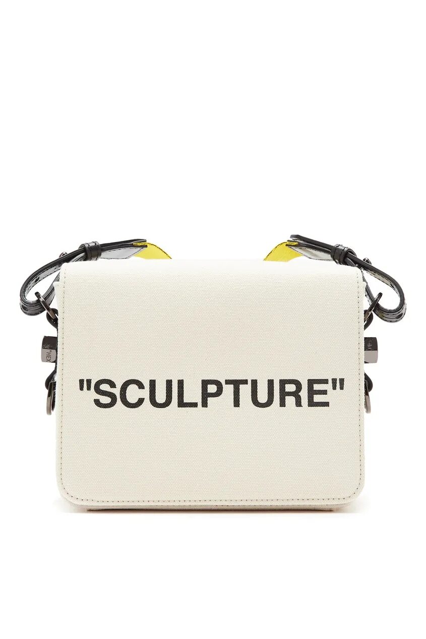 Off white маленькая белая сумка. Пинко сумка с птичками. Сумка с надписью шанель. Пляжная сумка тоут. Пляжная сумка с принтом.