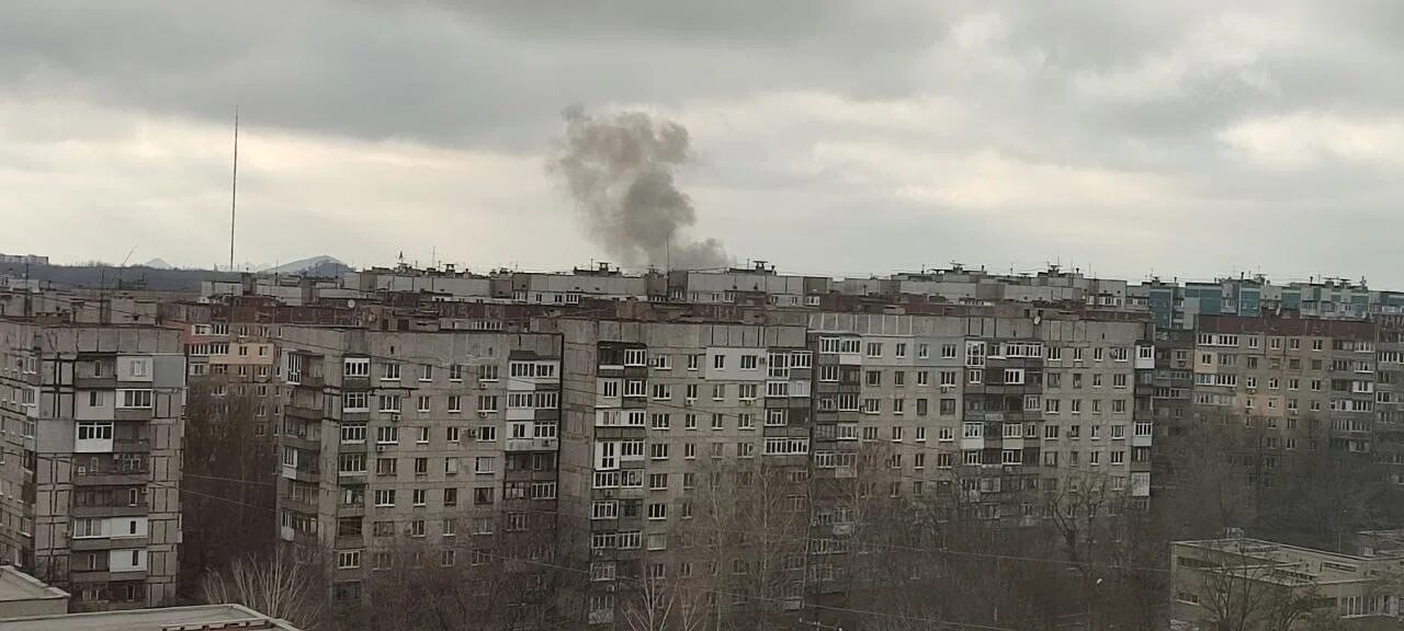 Кировский район текстильщик. Обстрел микрорайона текстильщик в донецке 2021. Текстильщик г донецк. Текстильщик г донецк. Донецк район текстильщик.