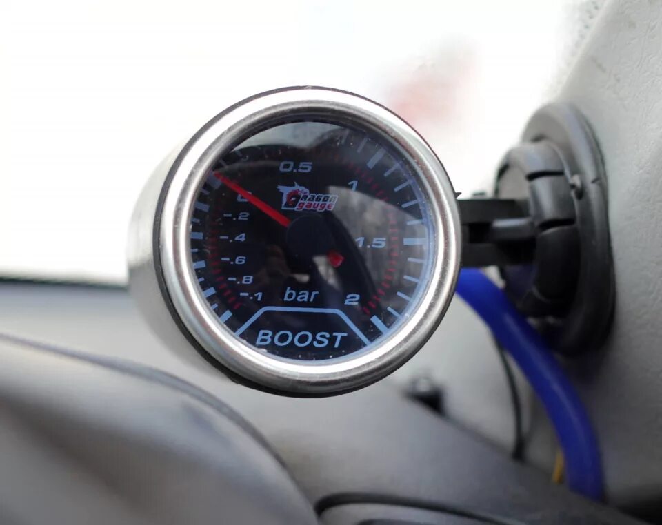 Установка датчика буста. Куда установить датчик буста на vw t4. Сенсор датчика буста depo. Доп датчик субару импреза. Установка датчика буста.