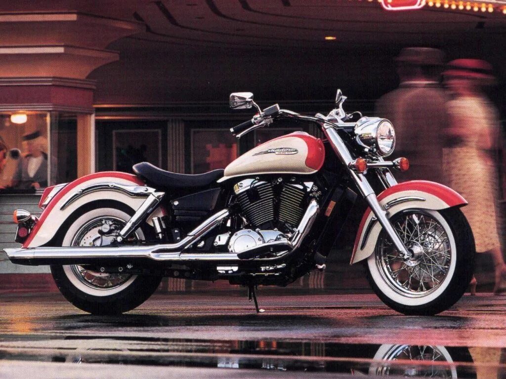 Шедоу хонда. Vt1100c2 Ace. Honda Shadow 750 Wallpaper. Honda VT 1100 Slasher. Honda VT 1100 обои.