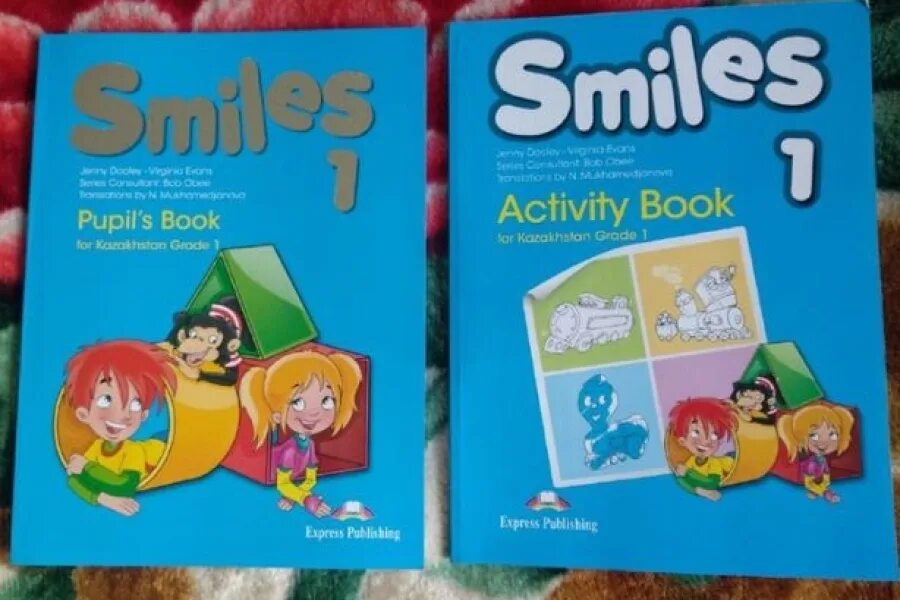 Smile учебник. Smiles учебник 1. Учебник pupils book 1. Activity book 1 класс.