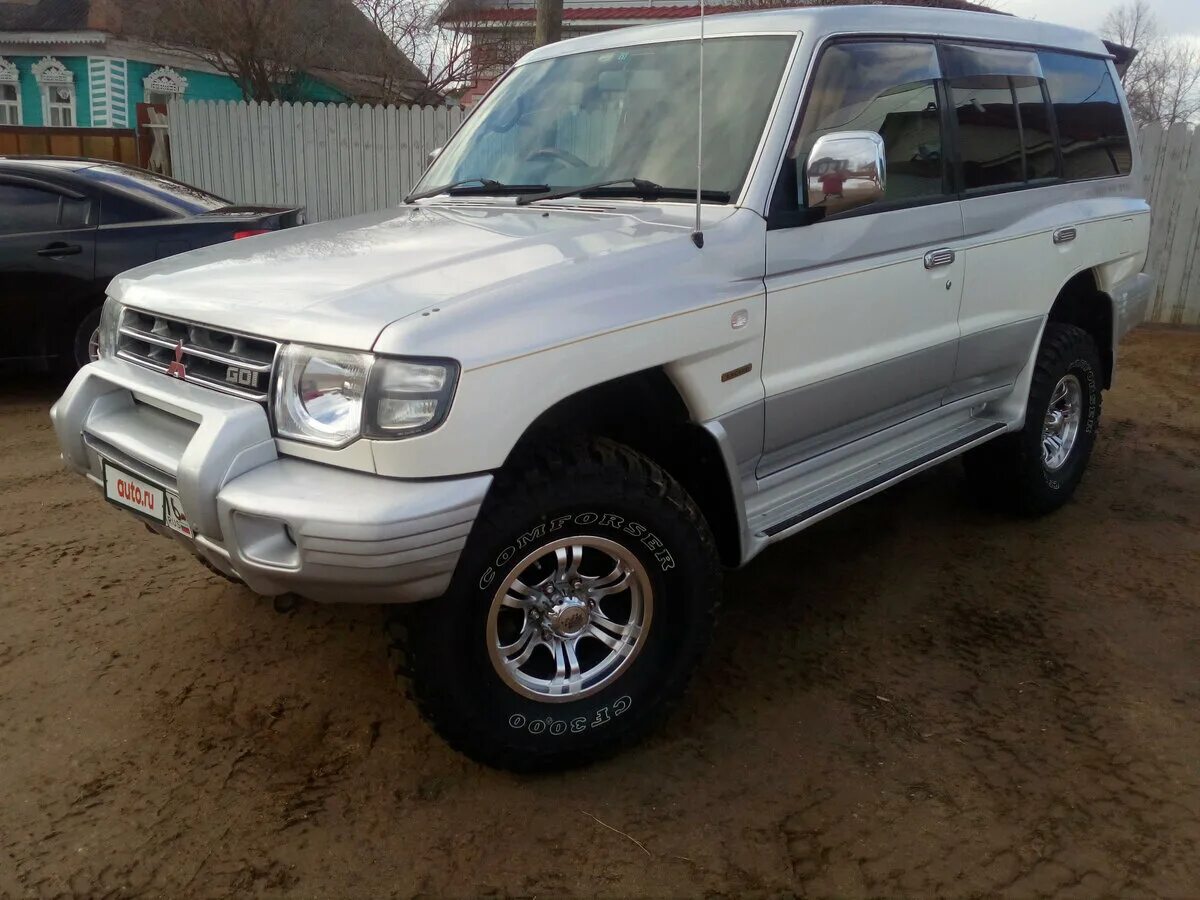 Куплю паджеро пермь. Митсубиси Паджеро 2 1998. Mitsubishi Pajero 2 Рестайлинг. Pajero 2 1998. Mitsubishi Pajero 1998 (II Рестайлинг).