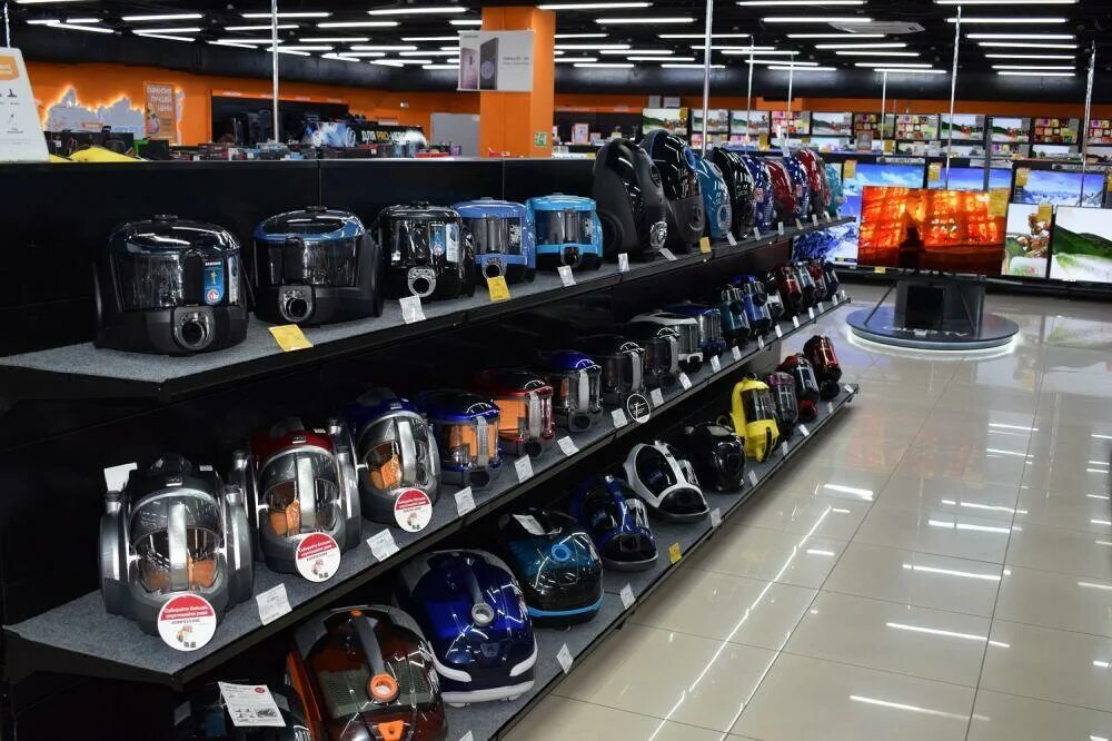 Флагман ижевск удмуртская улица 255б днс. Тц аксион ижевск. Днс клубная ижевск. Dns ижевск интернет магазин. Днс ижевск смартфоны.