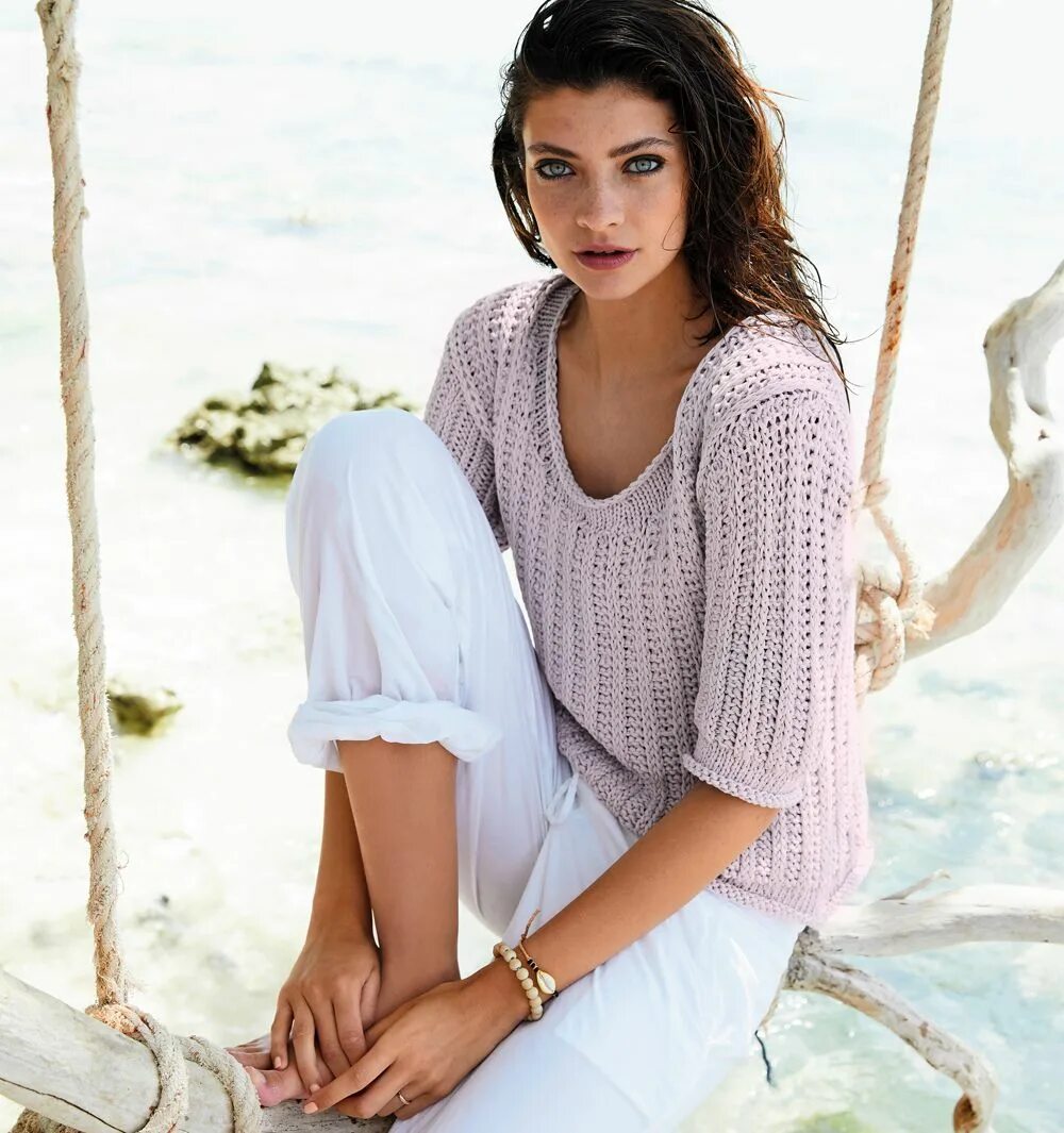 верена 2021. вязание модных моделей спицами. вязание модных моделей спицами. вязание модных моделей спицами. джемпер вязаный.