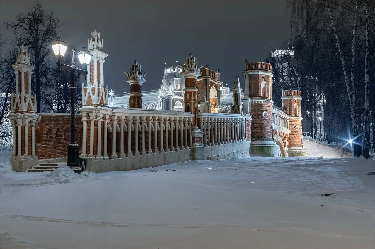 царицыно музей-заповедник зимой. новогодняя усадьба царицыно. царицыно дворец зимой. усадьба царицыно москва. царицыно музей-заповедник зимой 2022.