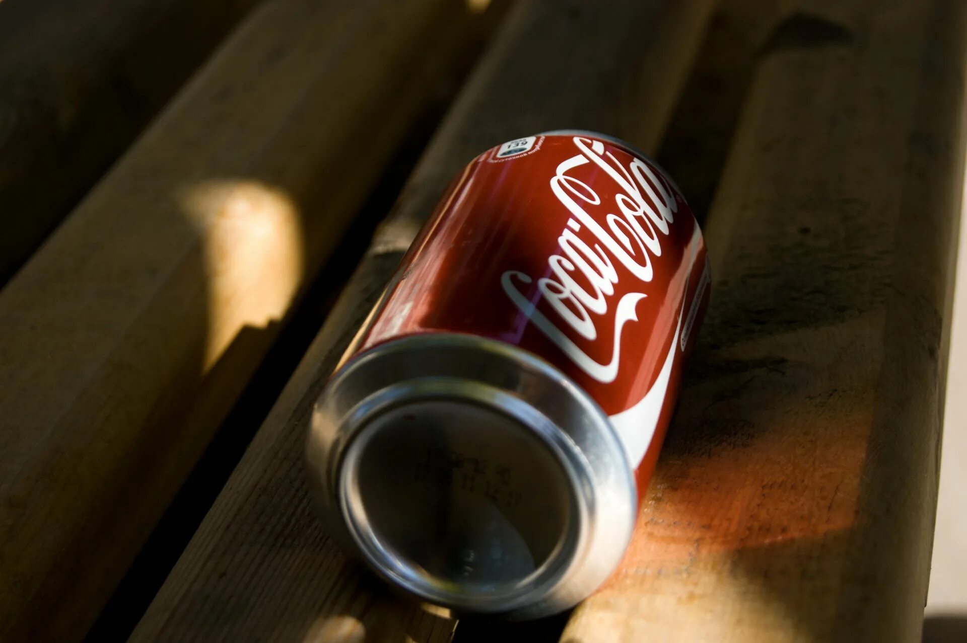 Обои coca cola. Кока кола. Банка колы. Кола (напиток). Кока кола банка.