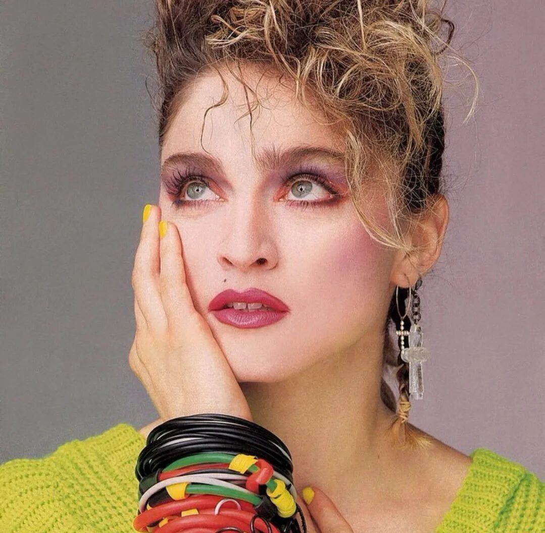 Макияж 90х. Мадонна 80-е. Мадонна в 90 макияж. Madonna 80s. Мадонна макияж 80-х.