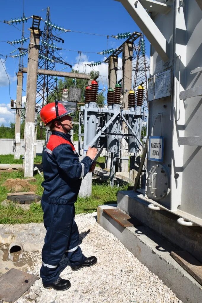 Владимирэнерго пао россети центр и приволжья. Центр приволжья владимирэнерго. Владимирэнерго генеральный директор. Цус владимирэнерго. Россети центр и приволжьевладимирэнерго.