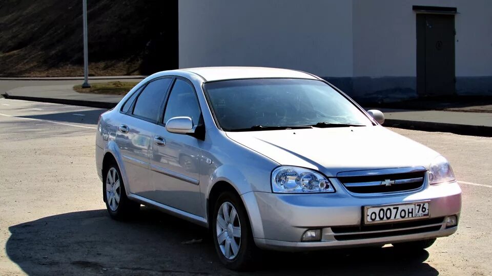 Купить лачетти свердловская область. Chevrolet Lacetti SD 2003. Chevrolet Lacetti 2 поколение. Лачетти 1999 седан. Chevrolet Lacetti седьмого года 2000.