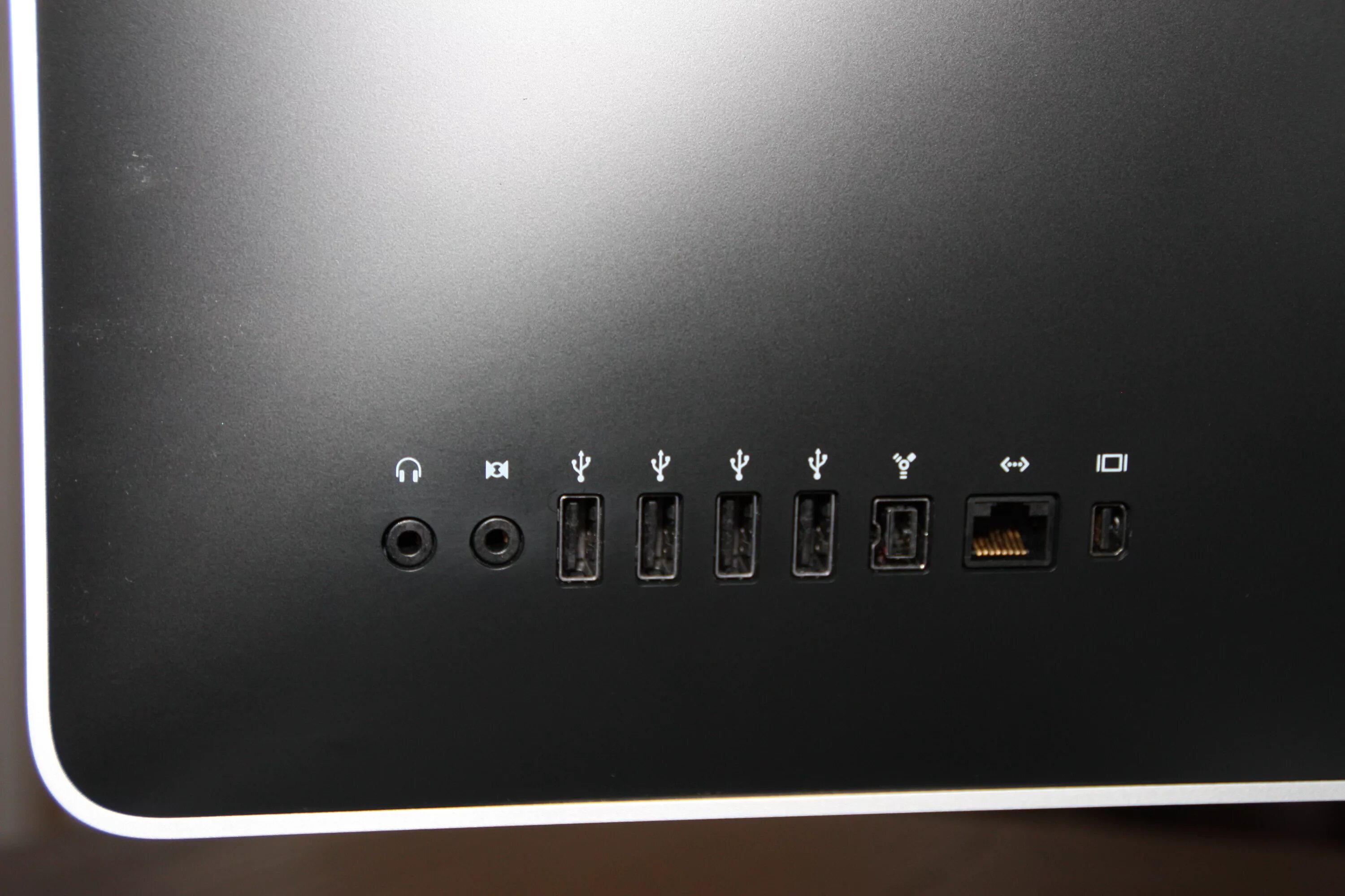 Imac 27 2017 разъемы. Imac 2012 разъемы. Imac 2013 разъемы. Thunderbolt imac 2012. Imac 2017 разъемы сзади.